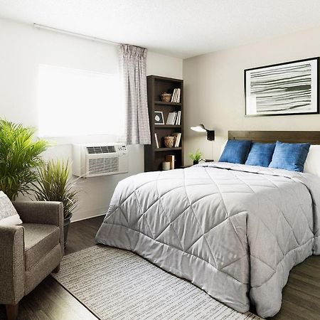 Intown Suites Extended Stay Indianapolis In -I70 Post Drive Εξωτερικό φωτογραφία