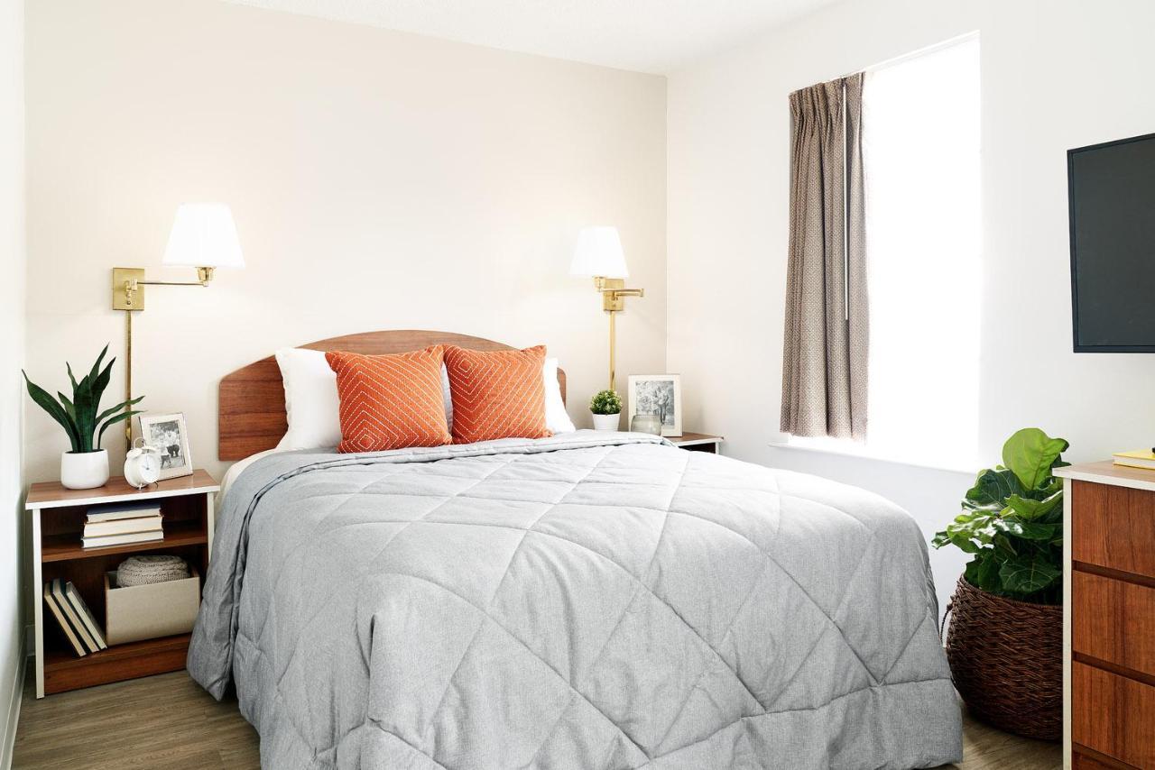 Intown Suites Extended Stay Indianapolis In -I70 Post Drive Εξωτερικό φωτογραφία